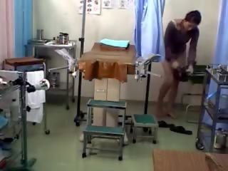 Gynecologist orgasm camera spion 4