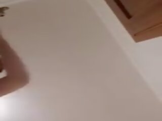 Cativante miúda masturbação webcam