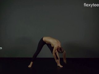 Flexyteens - zina movs fleksibel telanjang bod: gratis resolusi tinggi seks film c6