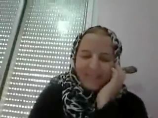 Arab mama umazano pogovor
