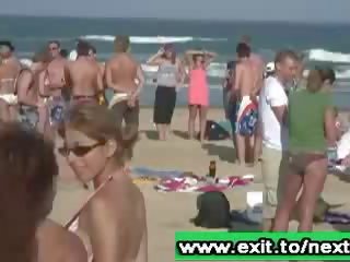 Playa fiesta con borracha tremendous ¡siguiente puerta niñas vídeo