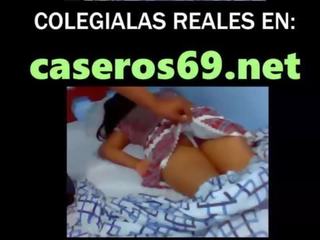 Madrastra empapada de semen de su hijastro en su concha