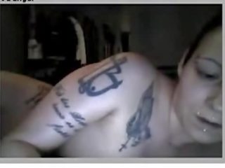 Shaven tatoo kvinne movs henne stuff på omegle