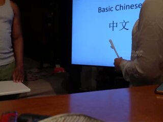 Chinesa professora tem adulto filme com estudante durante privado classe (speaking chinesa) xxx vídeo movs