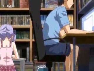 Félénk anime guminő -ban apron ugró craving nyél -ban ágy