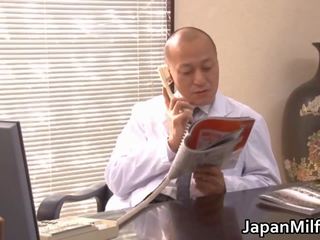 Akiho yoshizawa surgeon प्यार करता है मिल रहा