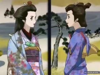 Ein verknotet geisha bekam ein feucht tropfend geil muschi