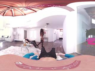 Vr bangers - [360â°vr] ongelooflijk ebbehout pool danser nadia jae fingered door 2 buddies