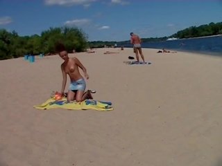 Unggul remaja hanya kunjungan nyata telanjang pantai