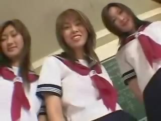 日本语 女学生 在 行动