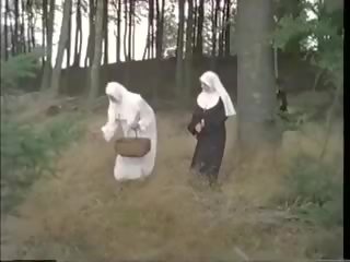 Saya may nuns: Libre saya websayt para sa pamamahagi ng mga bidyo pagtatalik pelikula vid 54