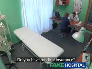 Fakehospital bác sĩ fucks bịnh nhân từ phía sau